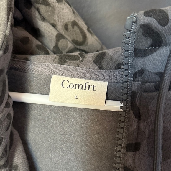 Comfrt Airplane Mode Zip-Up Hoodie and Joggers SET Panther Large - Picture 7 of 16